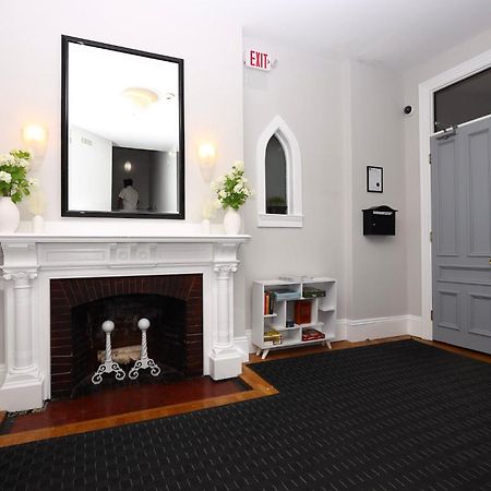 Stylish Newbury Street Studio, #4 บอสตัน ภายนอก รูปภาพ
